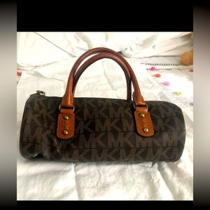 Authentic vintage Michael Kors bag.